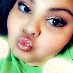 Meet your Posher, Kelley